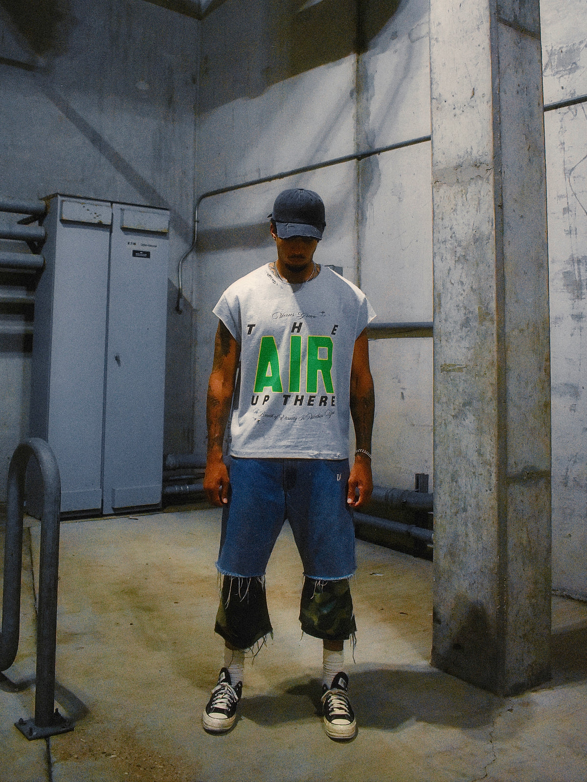 GREY "AIR UP THERE" CUT OFF TEE